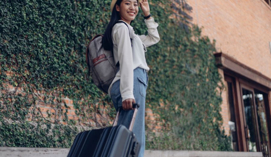 Best Ladies Backpack for Travelling​