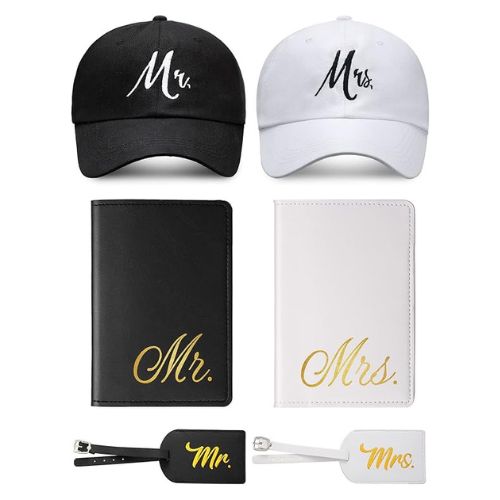 Jeyiour Mr. and Mrs. Gifts Set